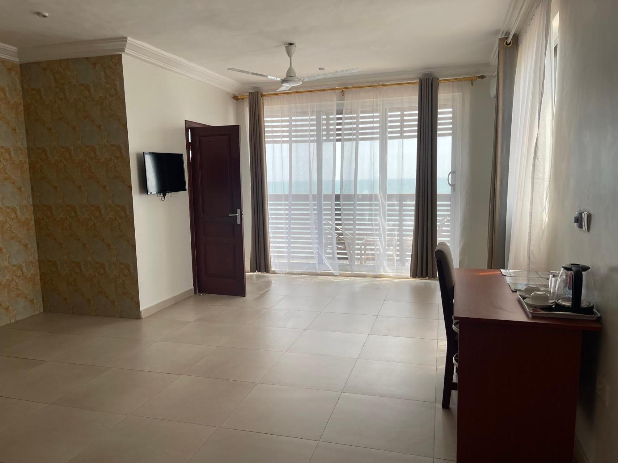 Ocean Green Beach Resorts And Villas Prampram Exterior foto